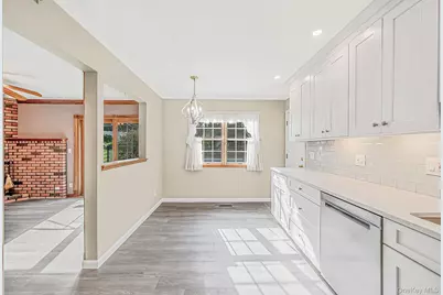 26 Bradley Drive, Shoreham, NY 11786 - Photo 11