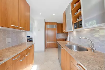 250 Garth Road #5B3, Scarsdale, NY 10583 - Photo 29