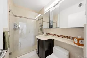250 Garth Rd, Scarsdale, NY 10583 - Photo 11