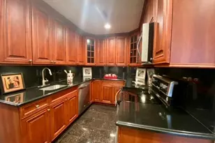 334 Adams Way, Sayville, NY 11782 - Photo 3