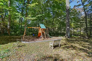 29 Hoyt St, South Salem, NY 10590 - Photo 39