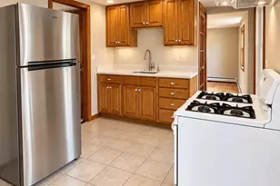 88 Crum Elbow Rd, Hyde Park, NY 12538 - Photo 5
