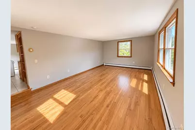 88 Crum Elbow Road, Hyde Park, NY 12538 - Photo 7