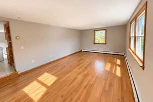 88 Crum Elbow Rd, Hyde Park, NY 12538 - Photo 7