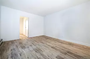 98 Pearsall Dr, Mount Vernon, NY 10552 - Photo 15
