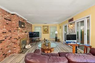2 3 Pond Rd, Smithtown, NY 11787 - Photo 11