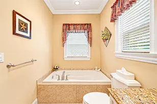 29 Golden Spruce Dr, Calverton, NY 11933 - Photo 21