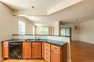 231 Regency Drive, Fishkill, NY 12524 - Photo 9