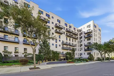 100 W Broadway #6Q, Long Beach, NY 11561 - Photo 1