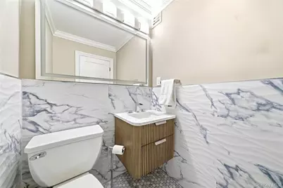 100 W Broadway #6Q, Long Beach, NY 11561 - Photo 15