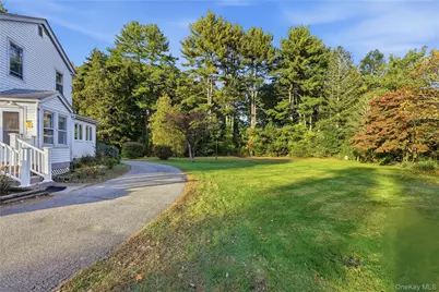 68 Plumbrook Road, Katonah, NY 10536 - Photo 7