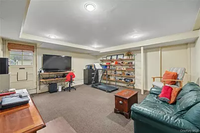 140 S State Road, Briarcliff Manor, NY 10510 - Photo 23