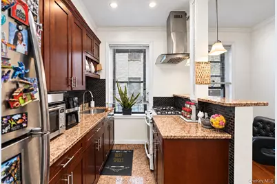 21-48 35th Street #2F, Astoria, NY 11105 - Photo 5