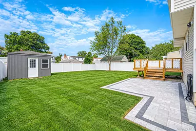 23 Bogart Street, Huntington Station, NY 11746 - Photo 17