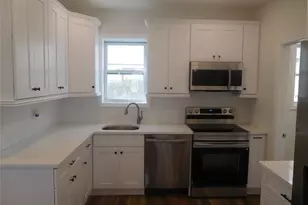 35 Fairview Ave, Oceanside, NY 11572 - Photo 7