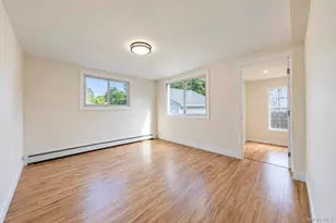 93 Vermont Ave, West Babylon, NY 11704 - Photo 33