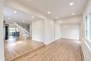 93 Vermont Ave, West Babylon, NY 11704 - Photo 25