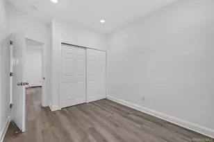 75 Apricot St, Central Islip, NY 11722 - Photo 11