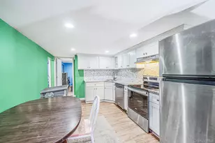 177 N Evergreen Dr, Selden, NY 11784 - Photo 37