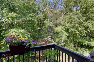 113 Woods Brooke Cir, Ossining, NY 10562 - Photo 15