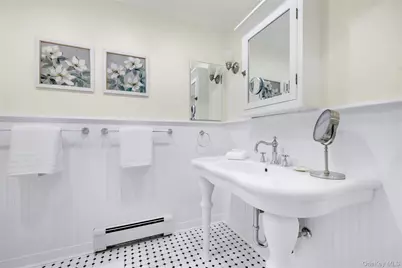 113 Woods Brooke Circle, Ossining, NY 10562 - Photo 25