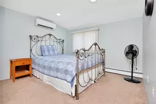 90 E 7th St, Deer Park, NY 11729 - Photo 7