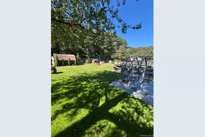 76 Corbin Avenue, Patchogue, NY 11772 - Photo 7