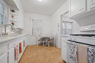 1956 Old Mill Rd, Merrick, NY 11566 - Photo 5