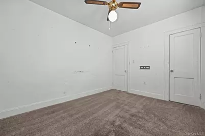 1956 Old Mill Road, Merrick, NY 11566 - Photo 15