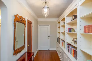 25 Parkview Ave, Bronxville, NY 10708 - Photo 11