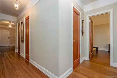 25 Parkview Avenue #2M, Bronxville, NY 10708 - Photo 23