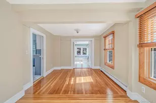 318 Sound Beach Blvd, Sound Beach, NY 11789 - Photo 15