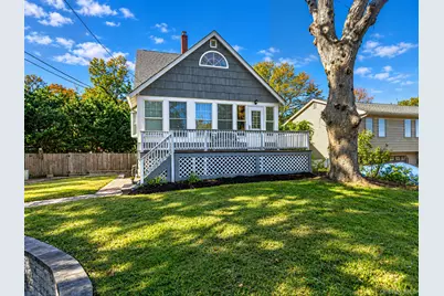 318 Sound Beach Boulevard, Sound Beach, NY 11789 - Photo 5