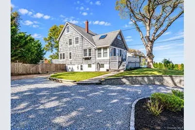 318 Sound Beach Boulevard, Sound Beach, NY 11789 - Photo 7