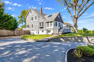 318 Sound Beach Blvd, Sound Beach, NY 11789 - Photo 7