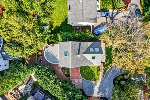 318 Sound Beach Blvd, Sound Beach, NY 11789 - Photo 3
