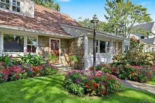 23 Allen Rd, Rockville Centre, NY 11570 - Photo 3