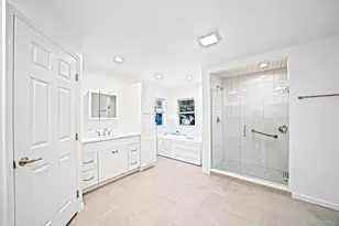 1661 Old Country Rd, Riverhead, NY 11901 - Photo 31