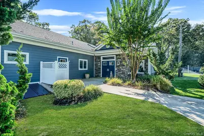 1661 Old Country Road #516, Riverhead, NY 11901 - Photo 33