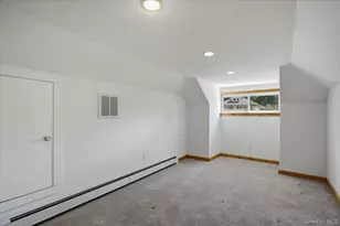8 E Willow St, Beacon, NY 12508 - Photo 23