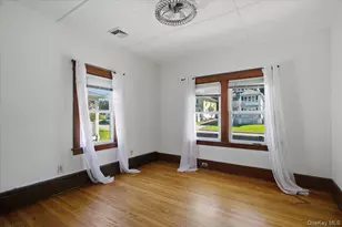 8 E Willow St, Beacon, NY 12508 - Photo 15