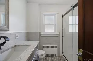 8 E Willow St, Beacon, NY 12508 - Photo 17