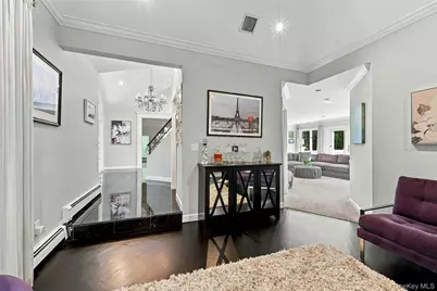 52 W Meadow Road, Setauket, NY 11733 - Photo 9