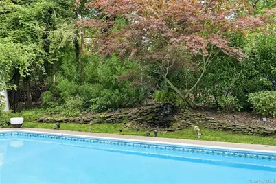 52 W Meadow Road, Setauket, NY 11733 - Photo 37