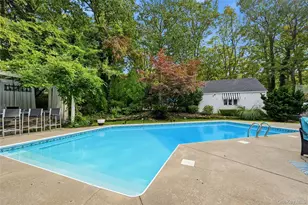 52 W Meadow Rd, Setauket, NY 11733 - Photo 29