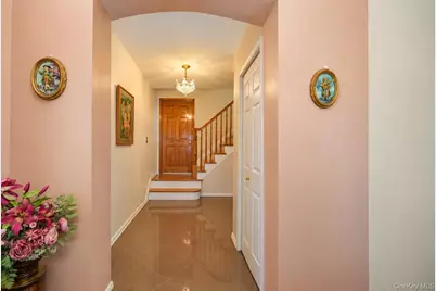 16344 90th Street, Howard Beach, NY 11414 - Photo 3