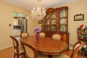 163-44 90th St, Howard Beach, NY 11414 - Photo 15