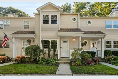 14 Taylor Commons #14, Yaphank, NY 11980 - Photo 1