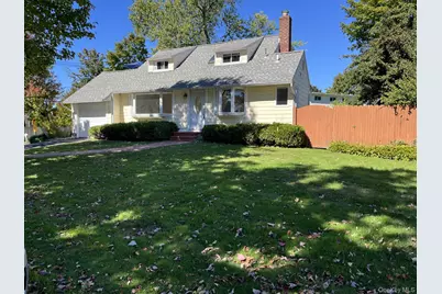 4 Elmont Lane, East Northport, NY 11731 - Photo 1