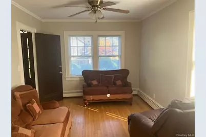 17 Roslyn Drive #Apt. 1, Glen Head, NY 11545 - Photo 5